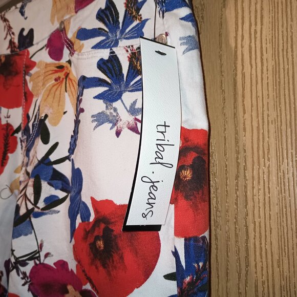 NEW Tribal Women's Pull on Ankle Jegging Floral Printed Denim Hot Coral 0 - Picture 3 of 9